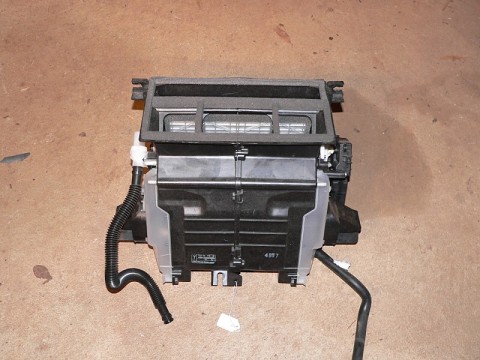 Impreza_Air_box.jpg