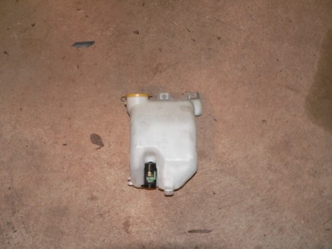 STI_Washer_Tank.jpg