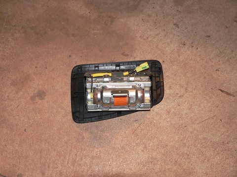 RS_Airbag.jpg